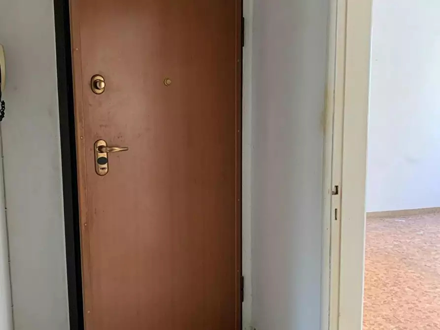 Immagine 6 di Appartamento in vendita  a Livorno