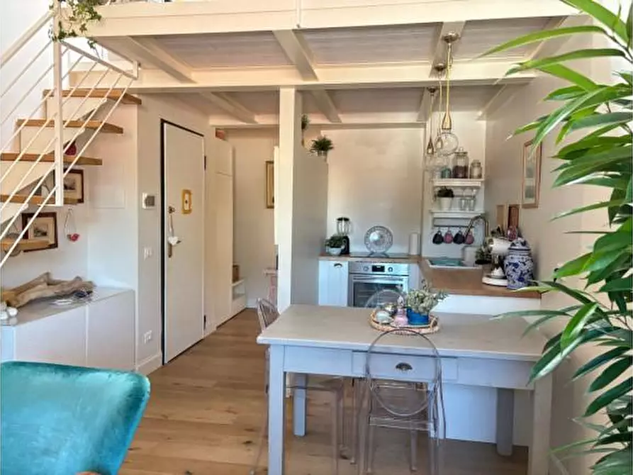 Immagine 9 di Appartamento in vendita  a Empoli