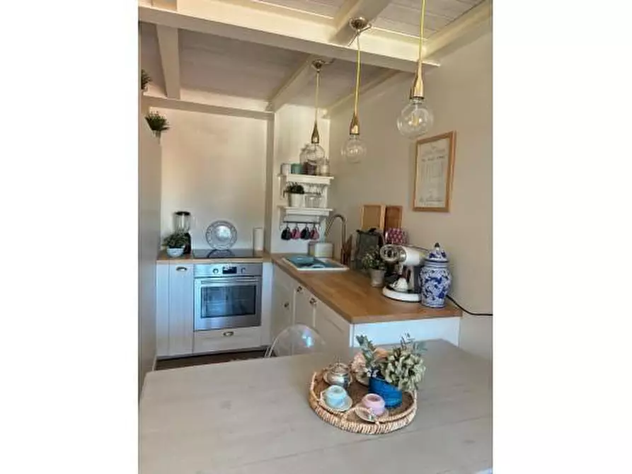 Immagine 11 di Appartamento in vendita  a Empoli