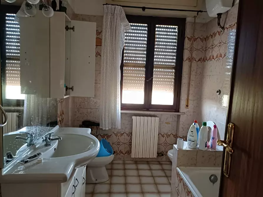 Immagine 10 di Terratetto in vendita  a Cascina