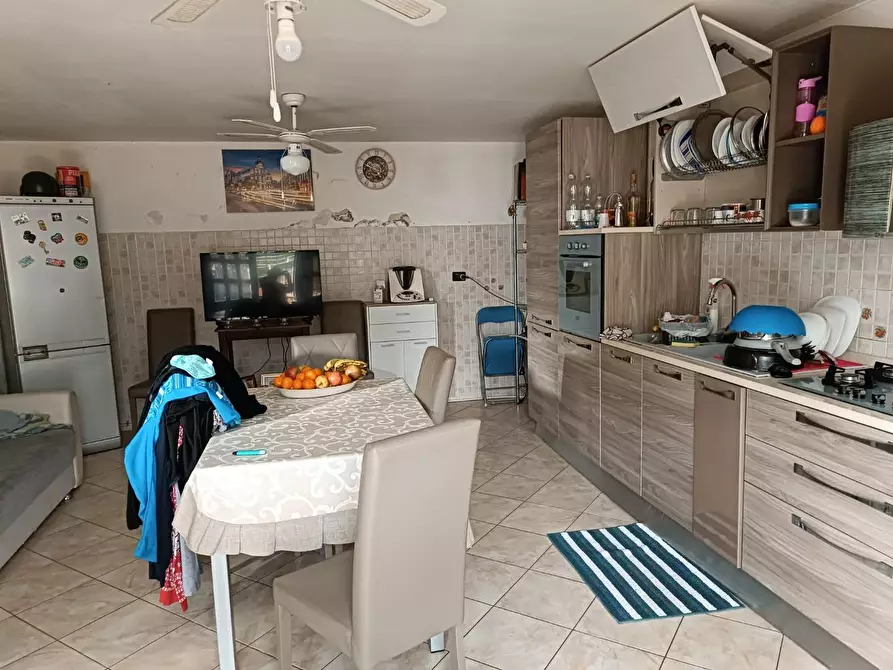 Immagine 17 di Terratetto in vendita  a Cascina