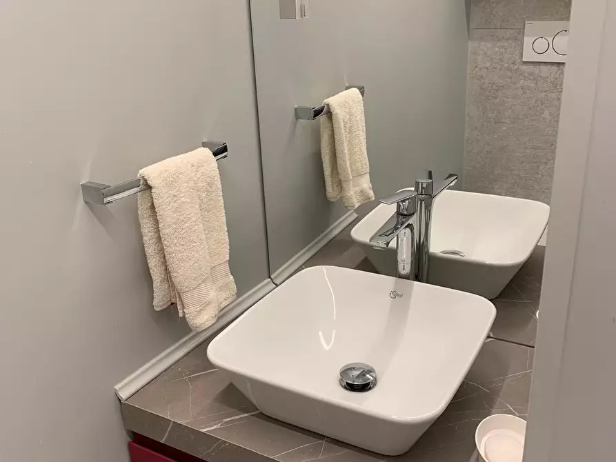 Immagine 27 di Appartamento in affitto  a Sestri Levante