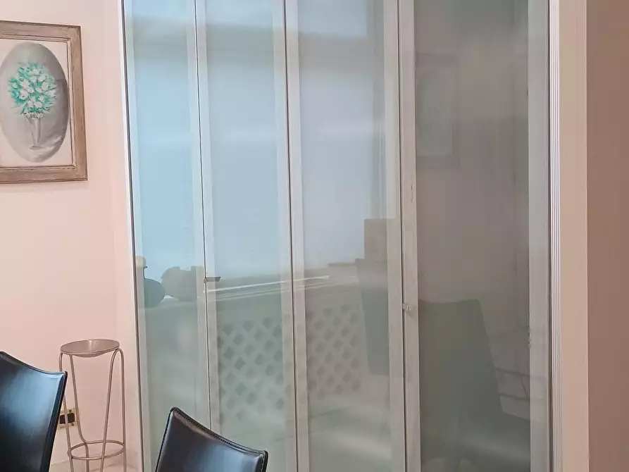 Immagine 18 di Villa in vendita  a Camaiore