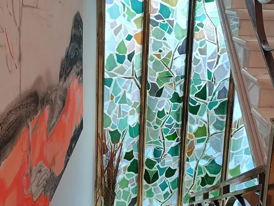 Immagine 30 di Villa in vendita  a Camaiore