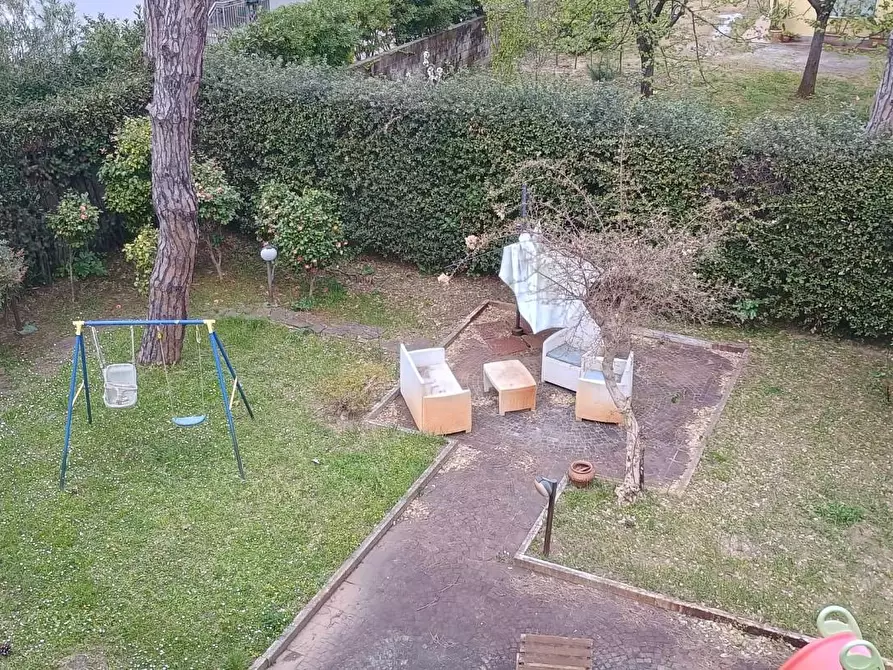 Immagine 68 di Villa in vendita  a Camaiore