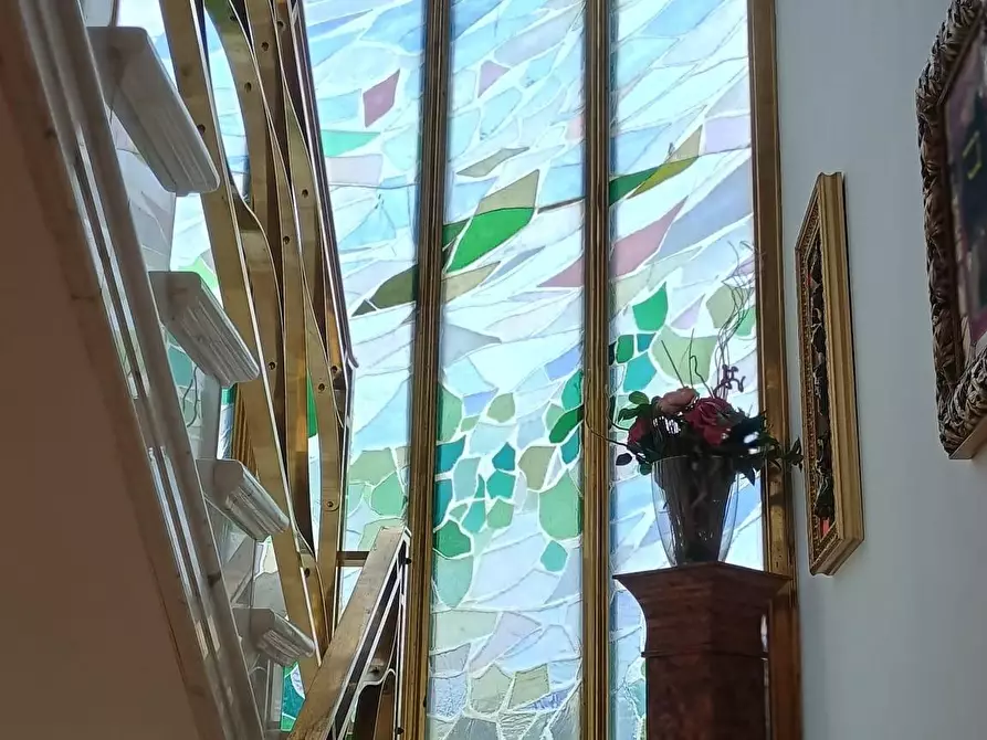 Immagine 44 di Villa in vendita  a Camaiore