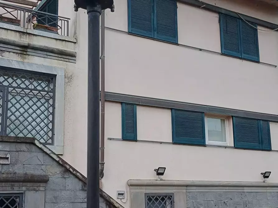 Immagine 64 di Villa in vendita  a Camaiore
