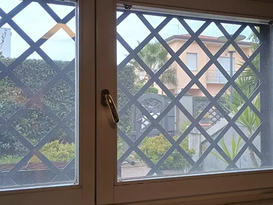 Immagine 60 di Villa in vendita  a Camaiore