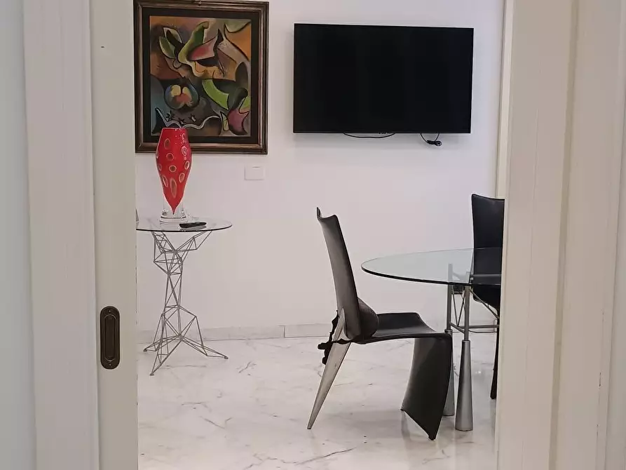 Immagine 15 di Villa in vendita  a Camaiore