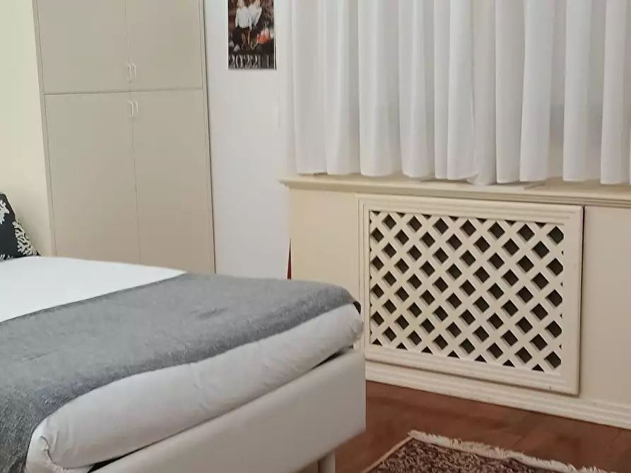 Immagine 40 di Villa in vendita  a Camaiore