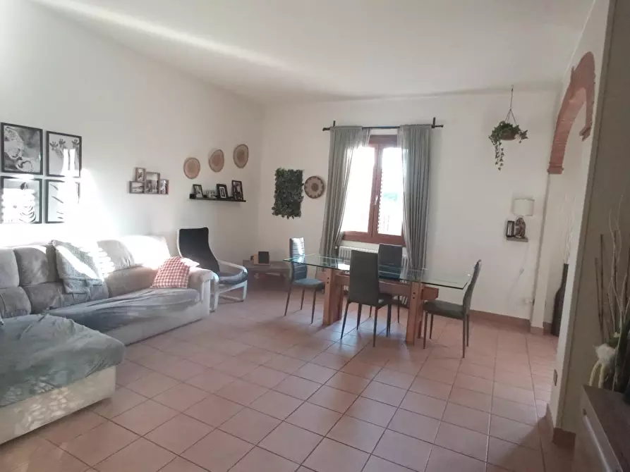 Immagine 4 di Appartamento in vendita  a Montopoli In Val D'arno