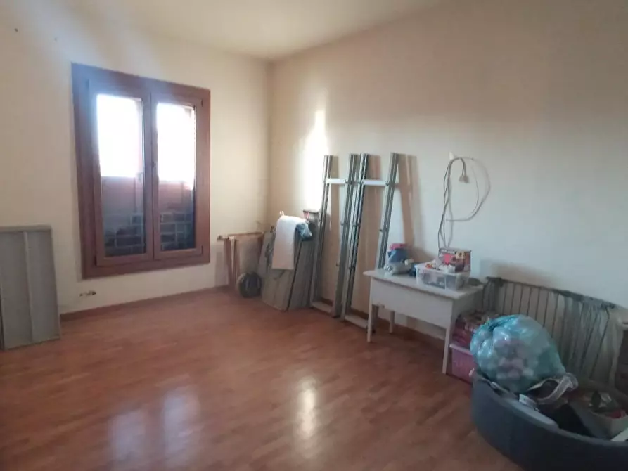 Immagine 30 di Appartamento in vendita  a Montopoli In Val D'arno