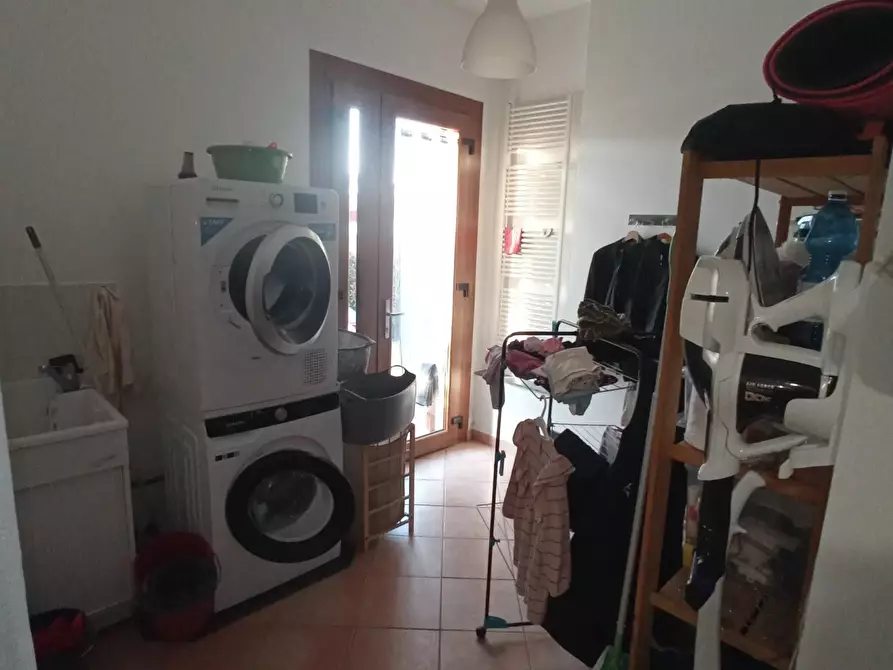 Immagine 17 di Appartamento in vendita  a Montopoli In Val D'arno