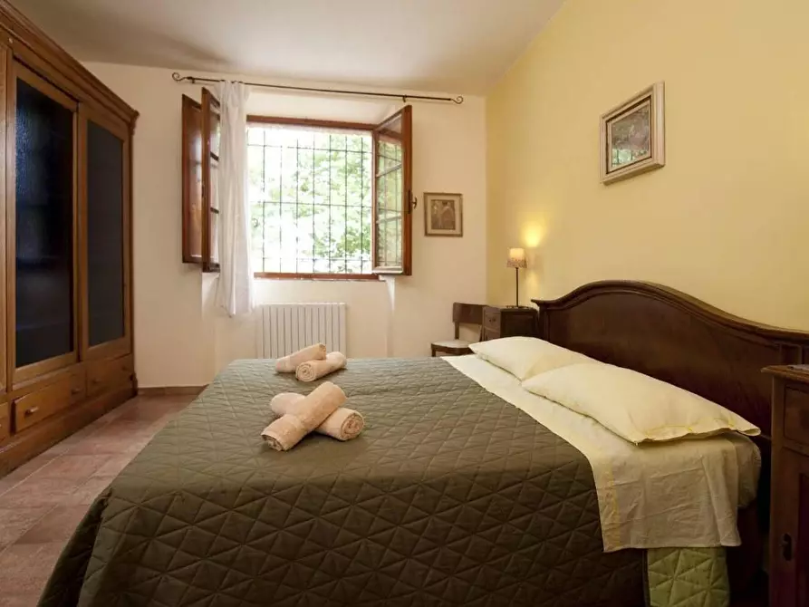 Immagine 41 di Casa colonica in vendita  a Rapolano Terme