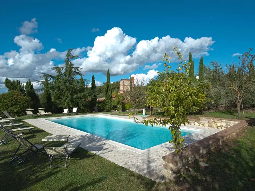 Immagine 1 di Casa colonica in vendita  a Rapolano Terme