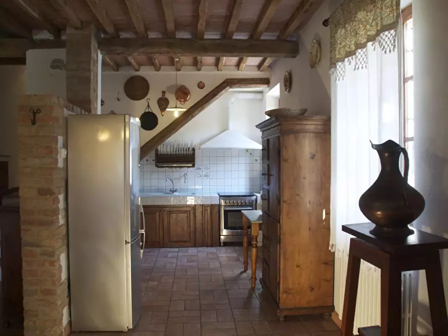 Immagine 3 di Casa colonica in vendita  a Rapolano Terme