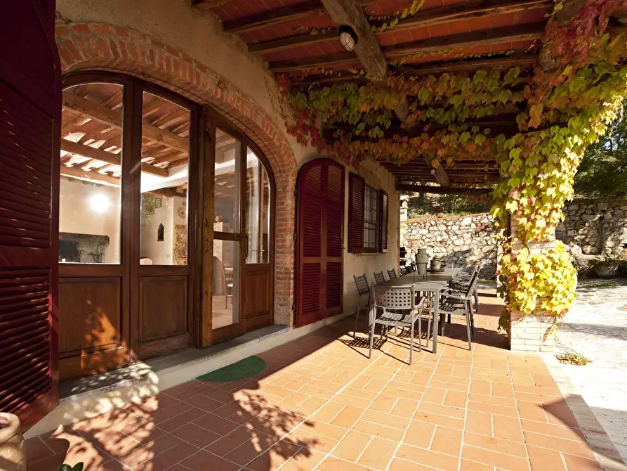 Immagine 46 di Casa colonica in vendita  a Rapolano Terme