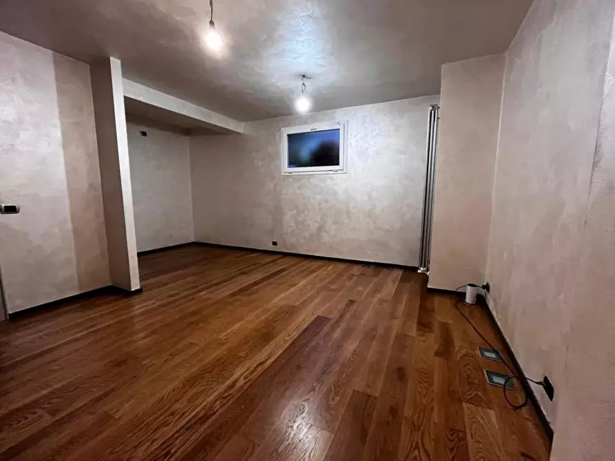 Immagine 39 di Villa in vendita  a Sarzana