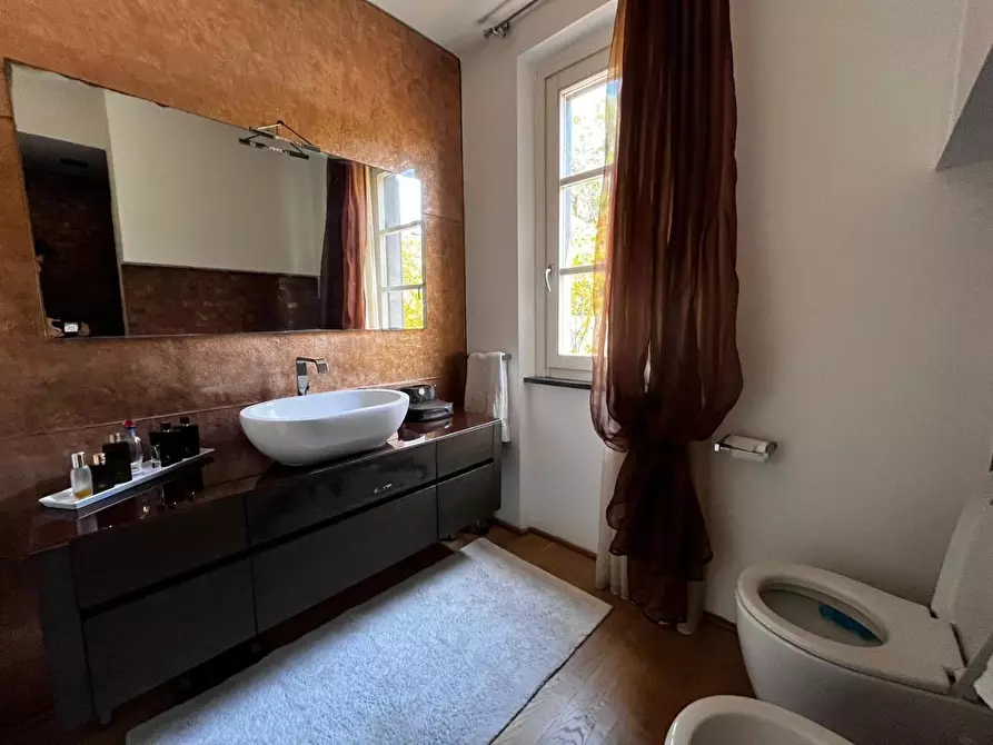 Immagine 26 di Villa in vendita  a Sarzana