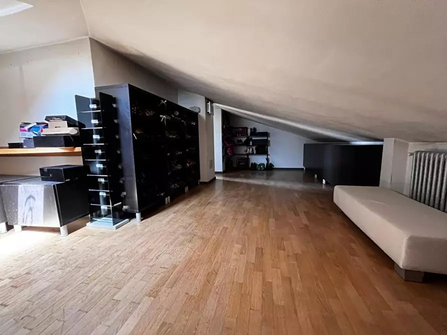 Immagine 30 di Villa in vendita  a Sarzana