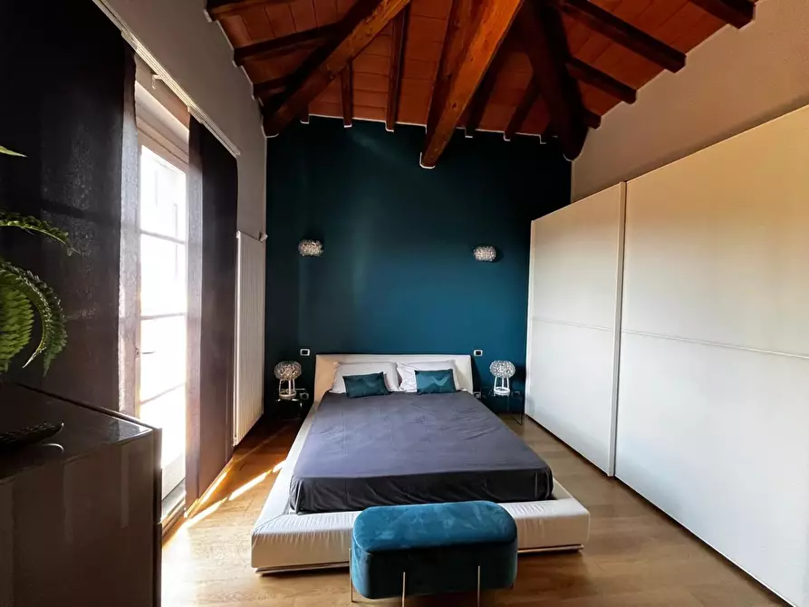 Immagine 7 di Villa in vendita  a Sarzana