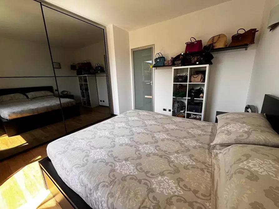 Immagine 42 di Villa in vendita  a Sarzana