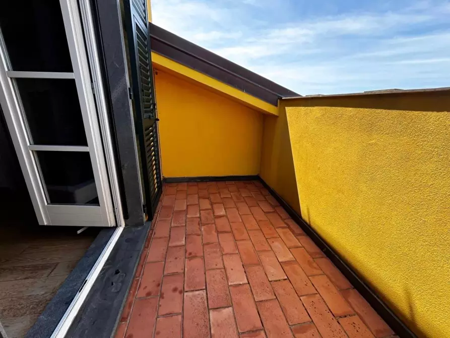 Immagine 37 di Villa in vendita  a Sarzana