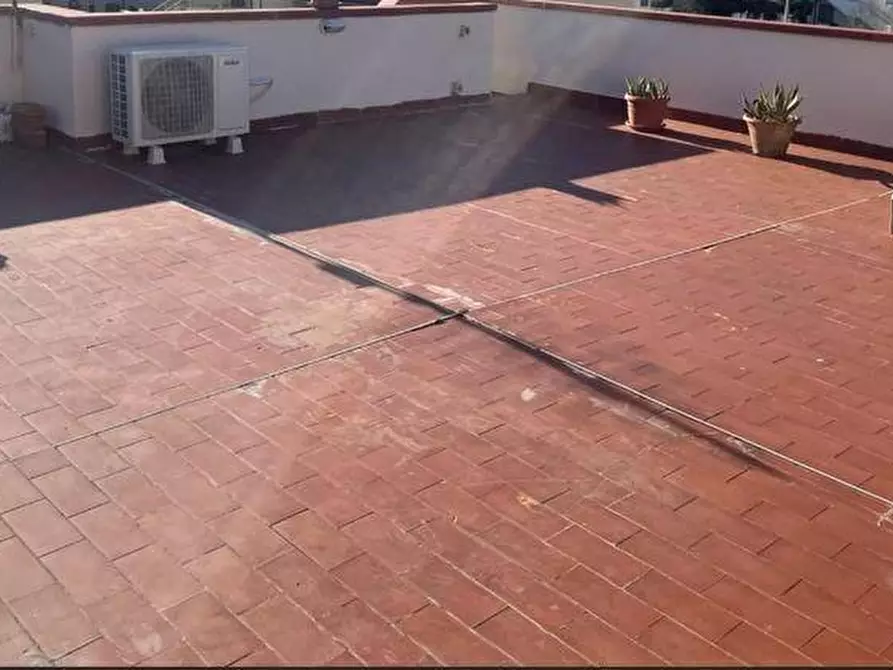 Immagine 13 di Appartamento in vendita  a Pisa