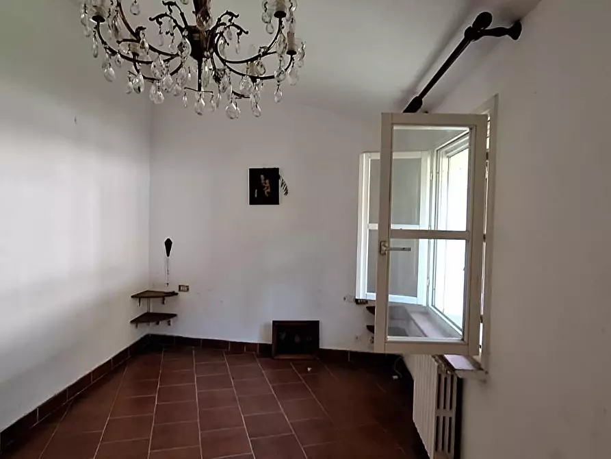 Immagine 7 di Casa indipendente in vendita  a Lucca