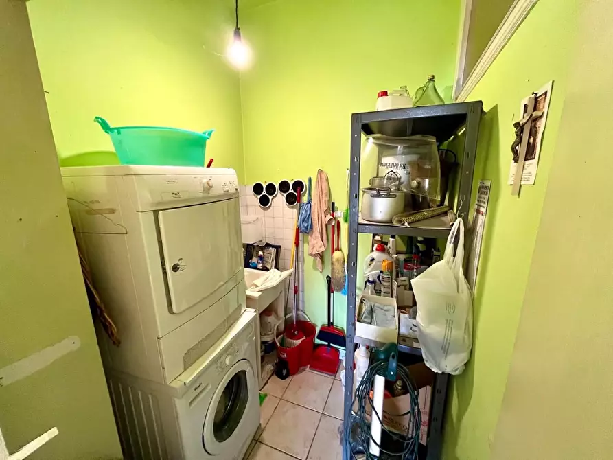 Immagine 23 di Appartamento in vendita  a San Giuliano Terme