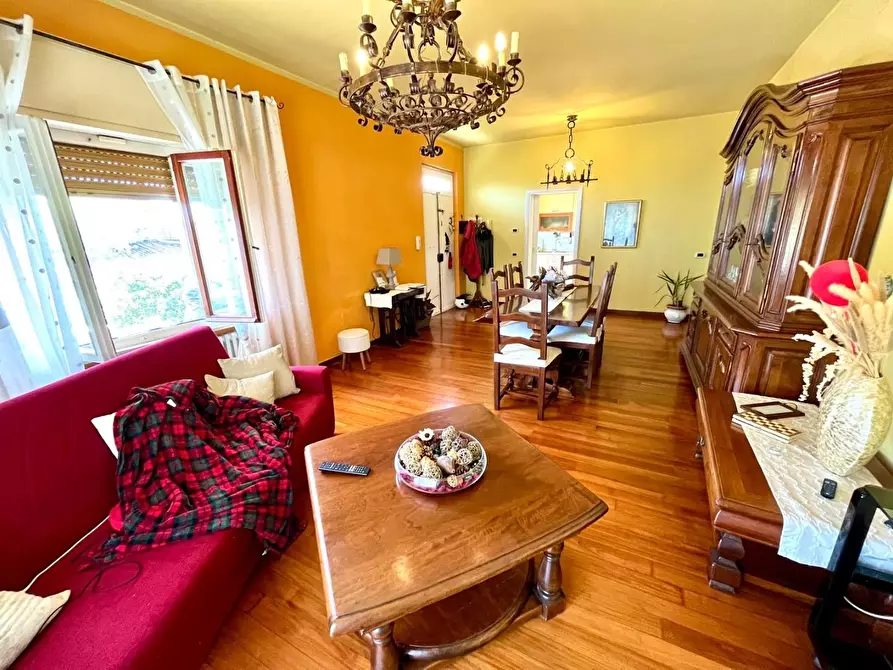 Immagine 1 di Appartamento in vendita  a San Giuliano Terme