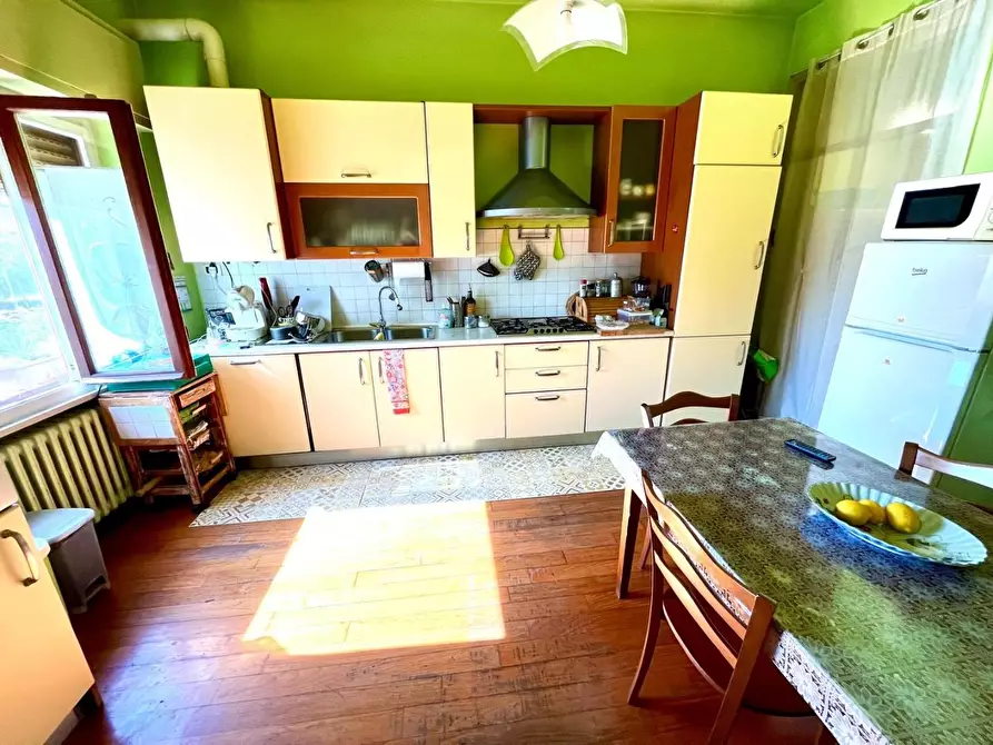 Immagine 5 di Appartamento in vendita  a San Giuliano Terme