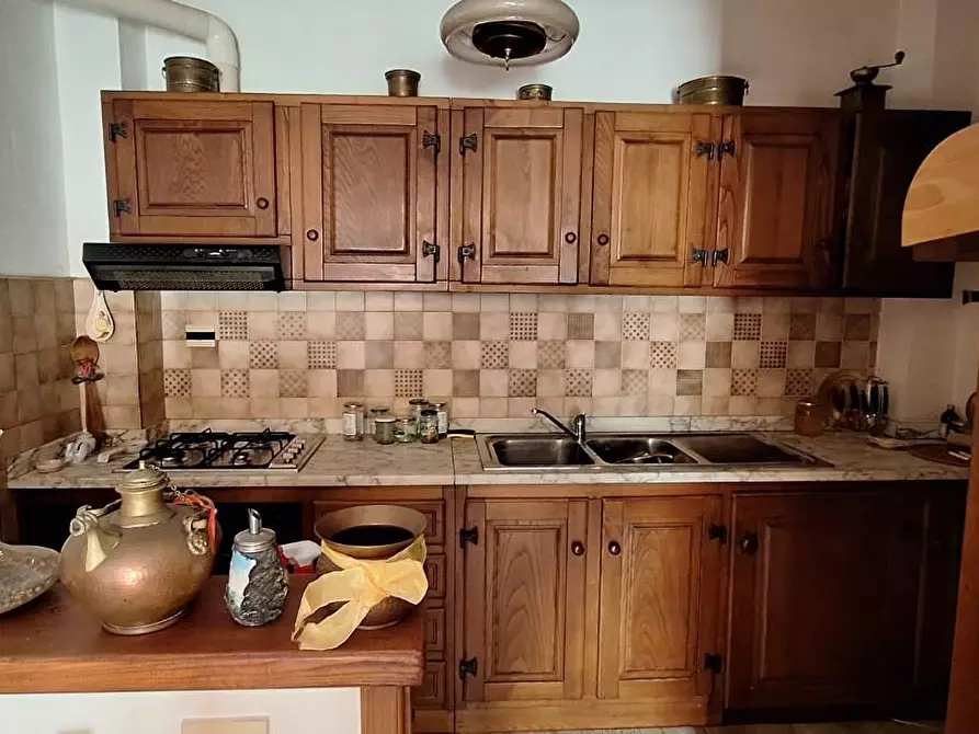 Immagine 3 di Appartamento in vendita  a Borgo A Mozzano