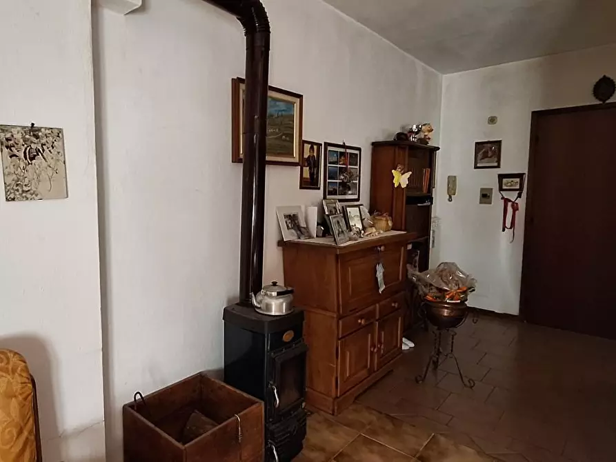 Immagine 4 di Appartamento in vendita  a Borgo A Mozzano