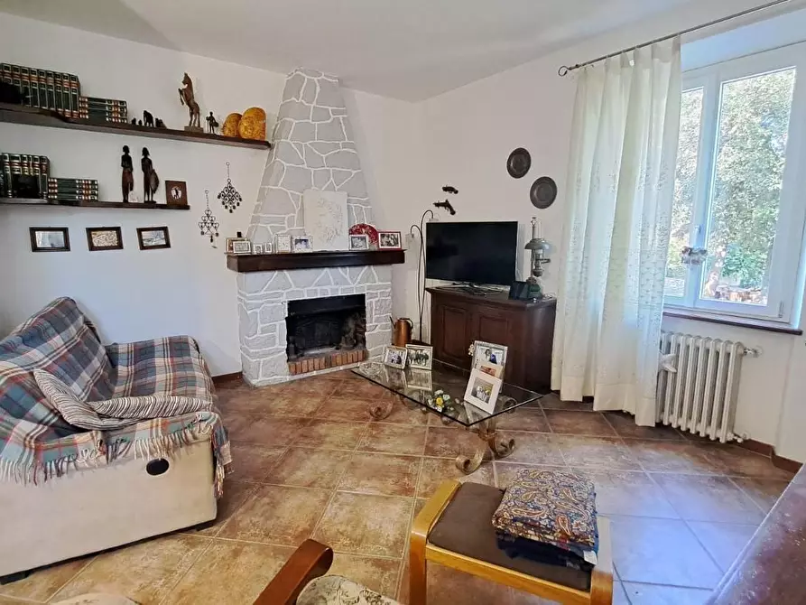 Immagine 12 di Villa in vendita  a Rosignano Marittimo