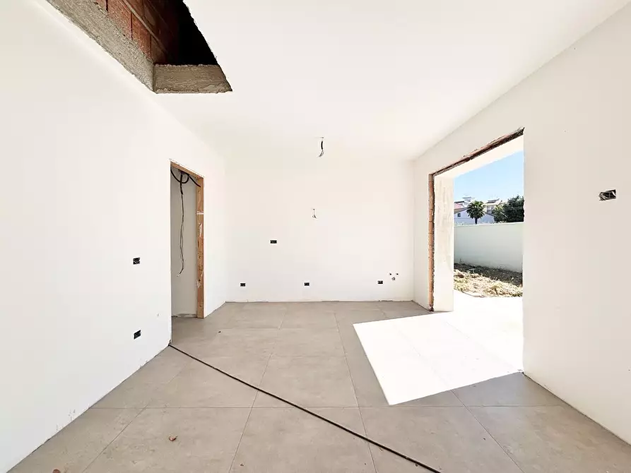 Immagine 8 di Appartamento in vendita  a Empoli