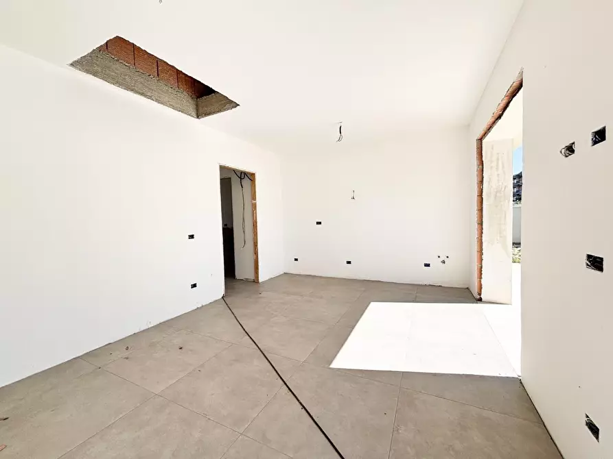 Immagine 2 di Appartamento in vendita  a Empoli