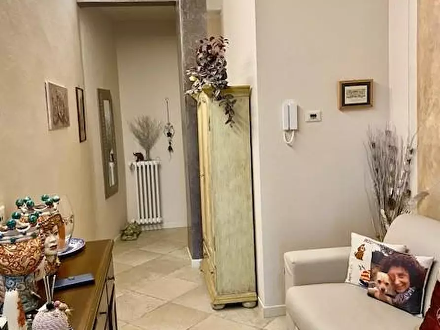 Immagine 25 di Appartamento in vendita  a Montecatini Terme