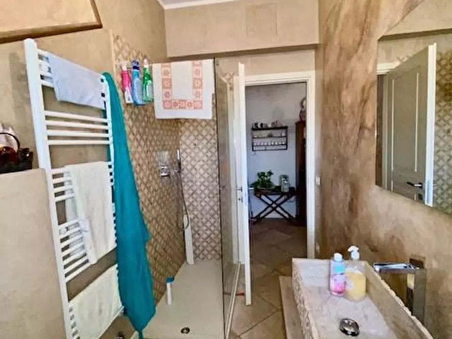 Immagine 20 di Appartamento in vendita  a Montecatini Terme