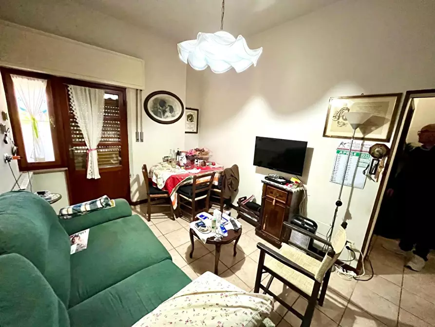 Immagine 3 di Appartamento in vendita  a San Giuliano Terme