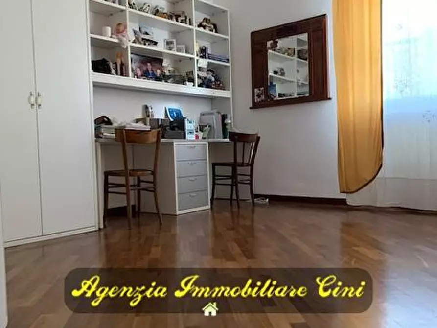 Immagine 21 di Appartamento in vendita  a Collesalvetti