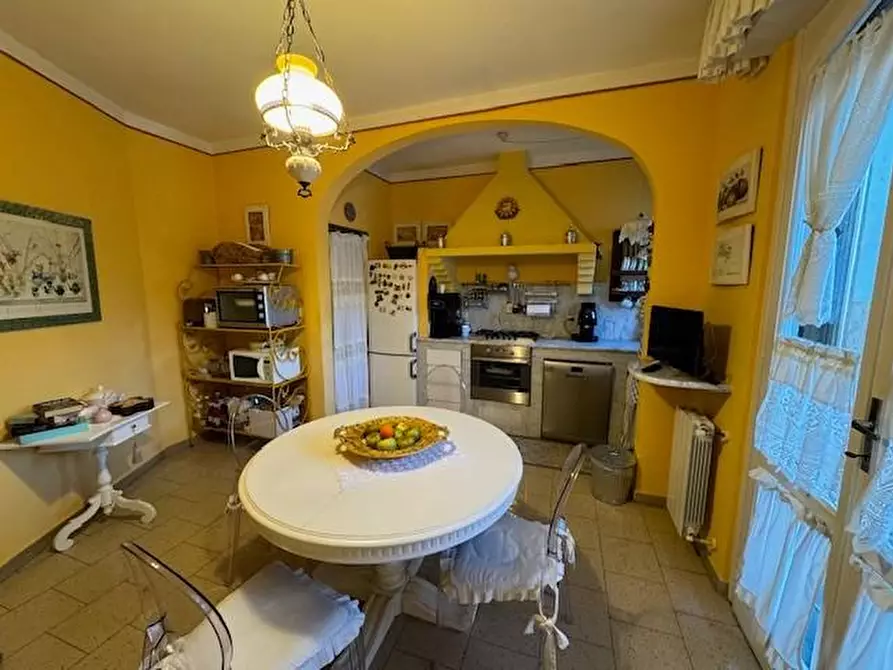 Immagine 4 di Appartamento in vendita  a Collesalvetti