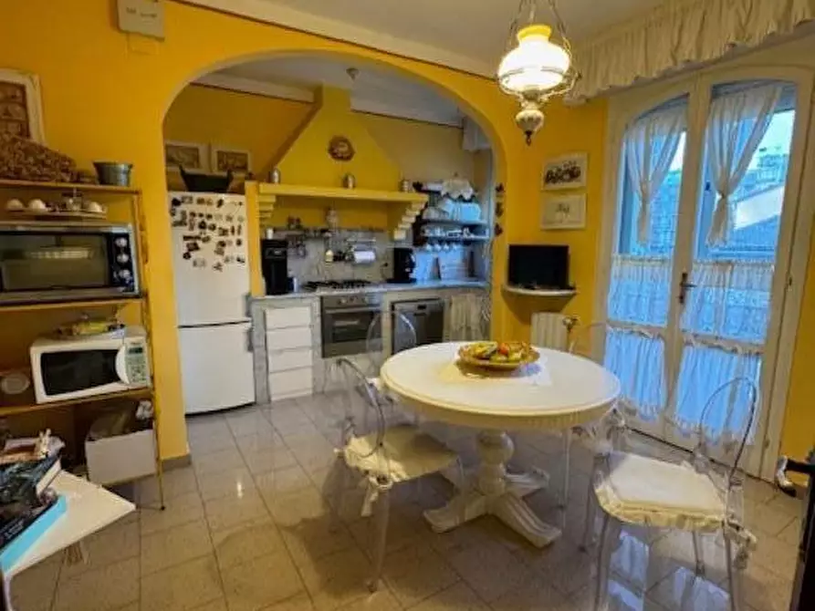 Immagine 2 di Appartamento in vendita  a Collesalvetti