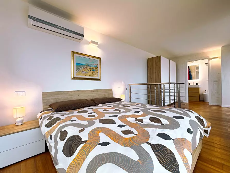 Immagine 17 di Appartamento in affitto  a Pisa