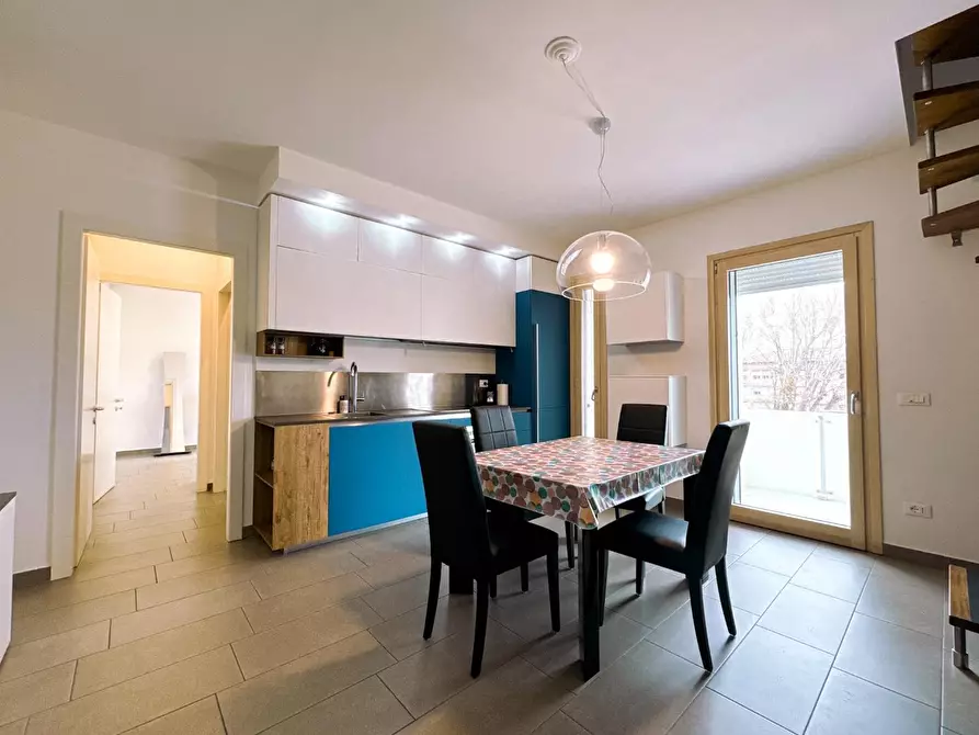 Immagine 11 di Appartamento in affitto  a Pisa