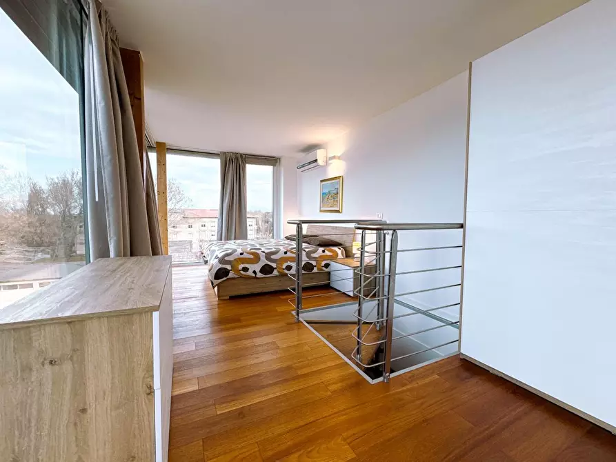 Immagine 22 di Appartamento in affitto  a Pisa