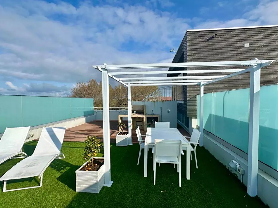 Immagine 9 di Appartamento in affitto  a Pisa