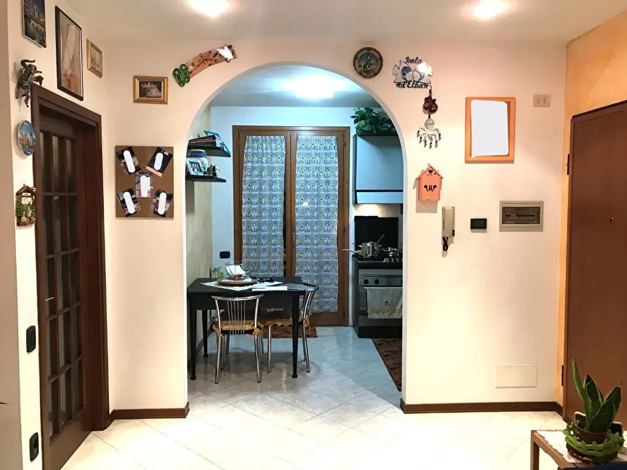 Immagine 3 di Appartamento in vendita  a Montelupo Fiorentino