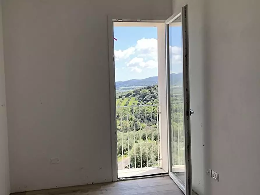 Immagine 2 di Villetta a schiera in vendita  a Gavorrano