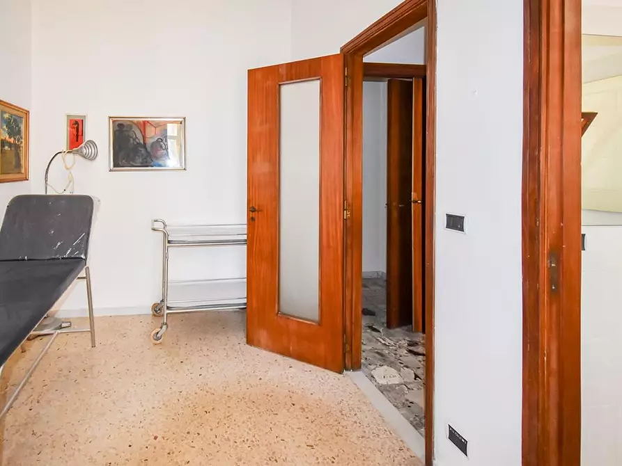 Immagine 48 di Appartamento in vendita  a Lecce